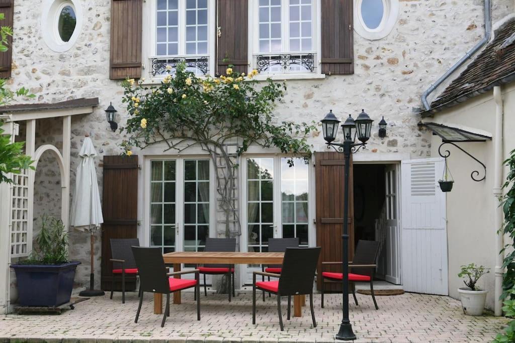 Le Nid De Rochefort Ngoại thất bức ảnh