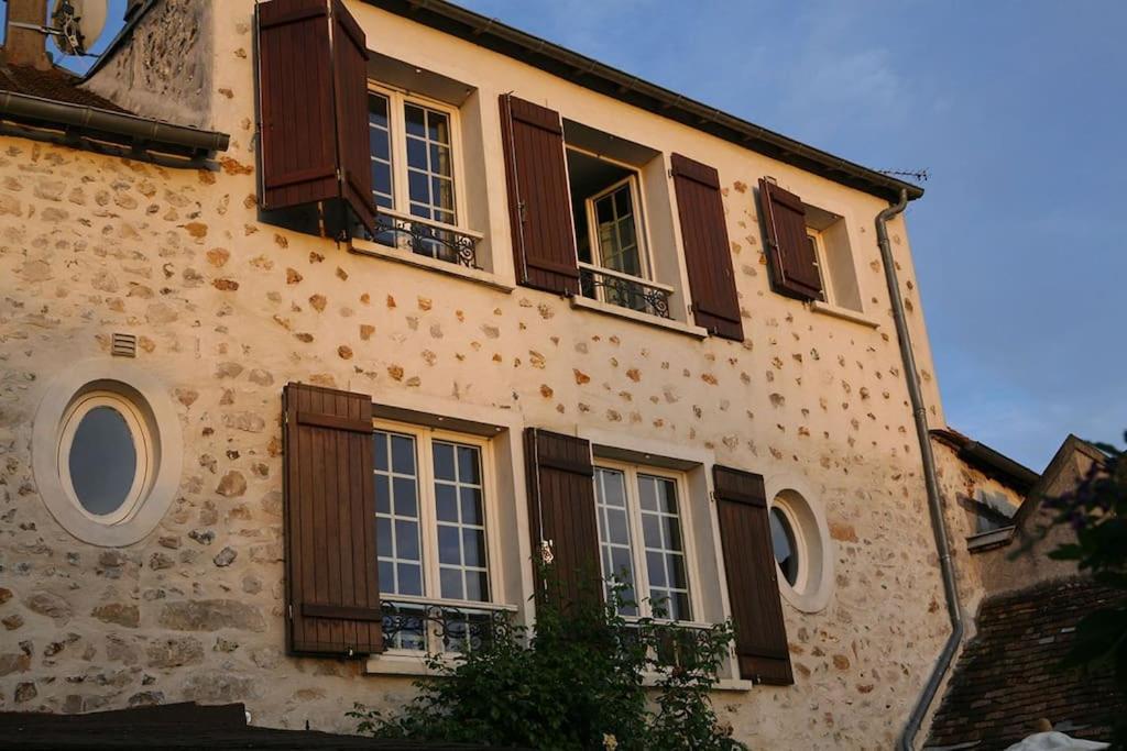 Le Nid De Rochefort Ngoại thất bức ảnh